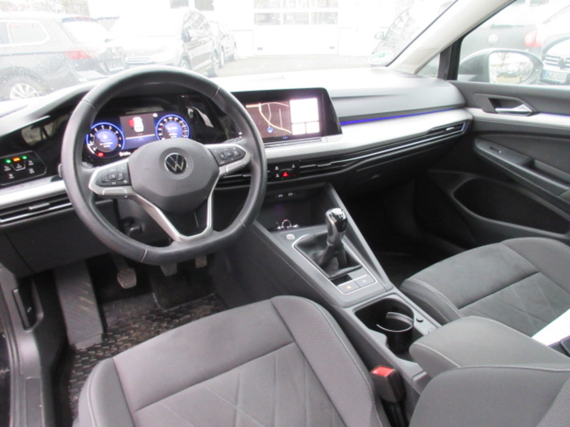 Volkswagen Golf Life