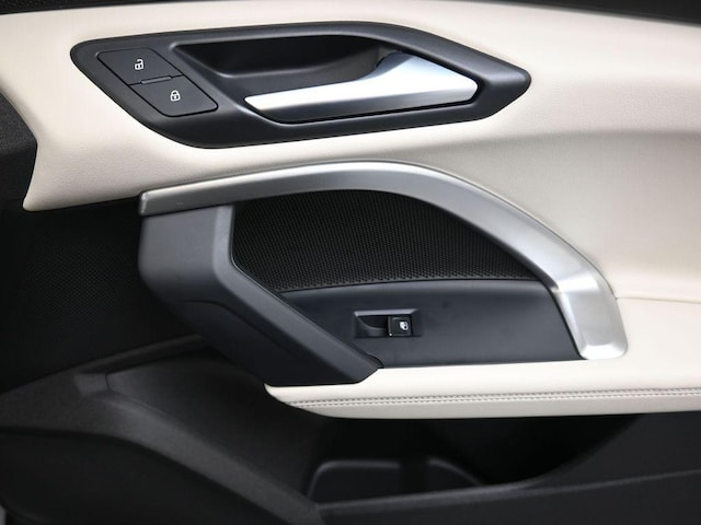 2025 Audi Q5 Premium - Photo 11