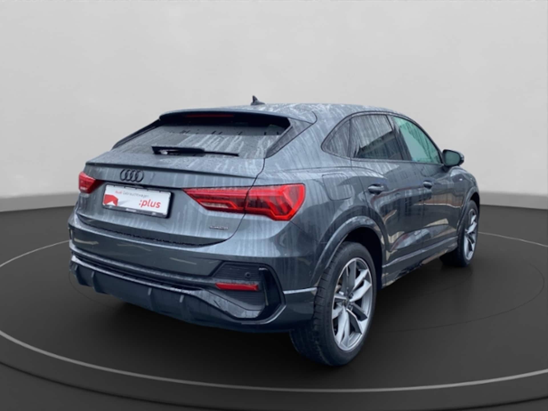 Audi Q3 Sportback S line