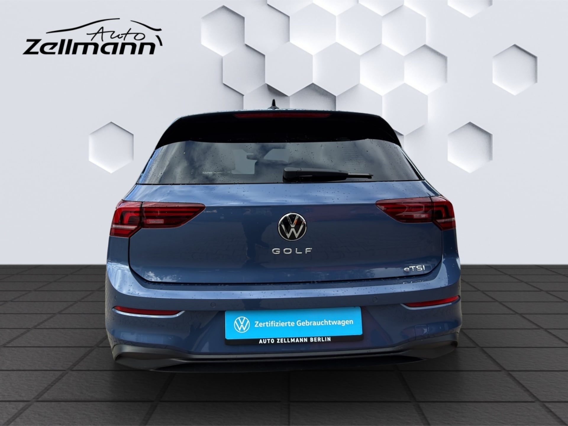 Volkswagen Golf Life