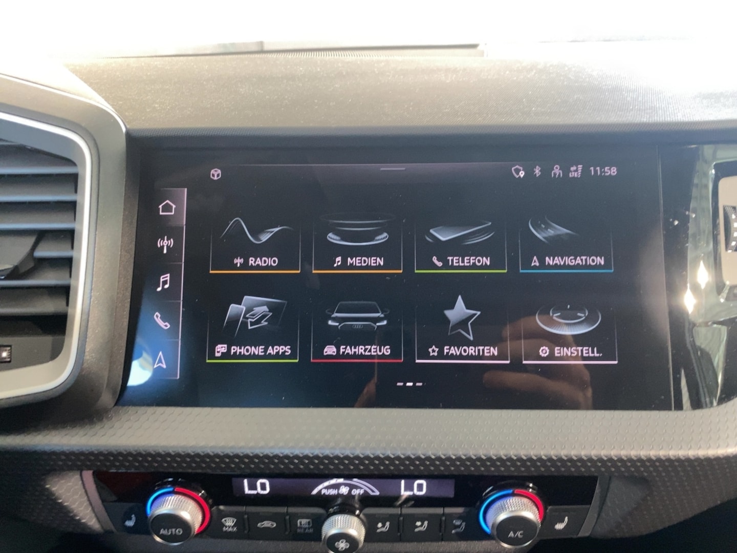 Bild über Audi A1 allstreet 35 TFSI S tronic - für weitere Informationen kontaktieren Sie den Audi Partner