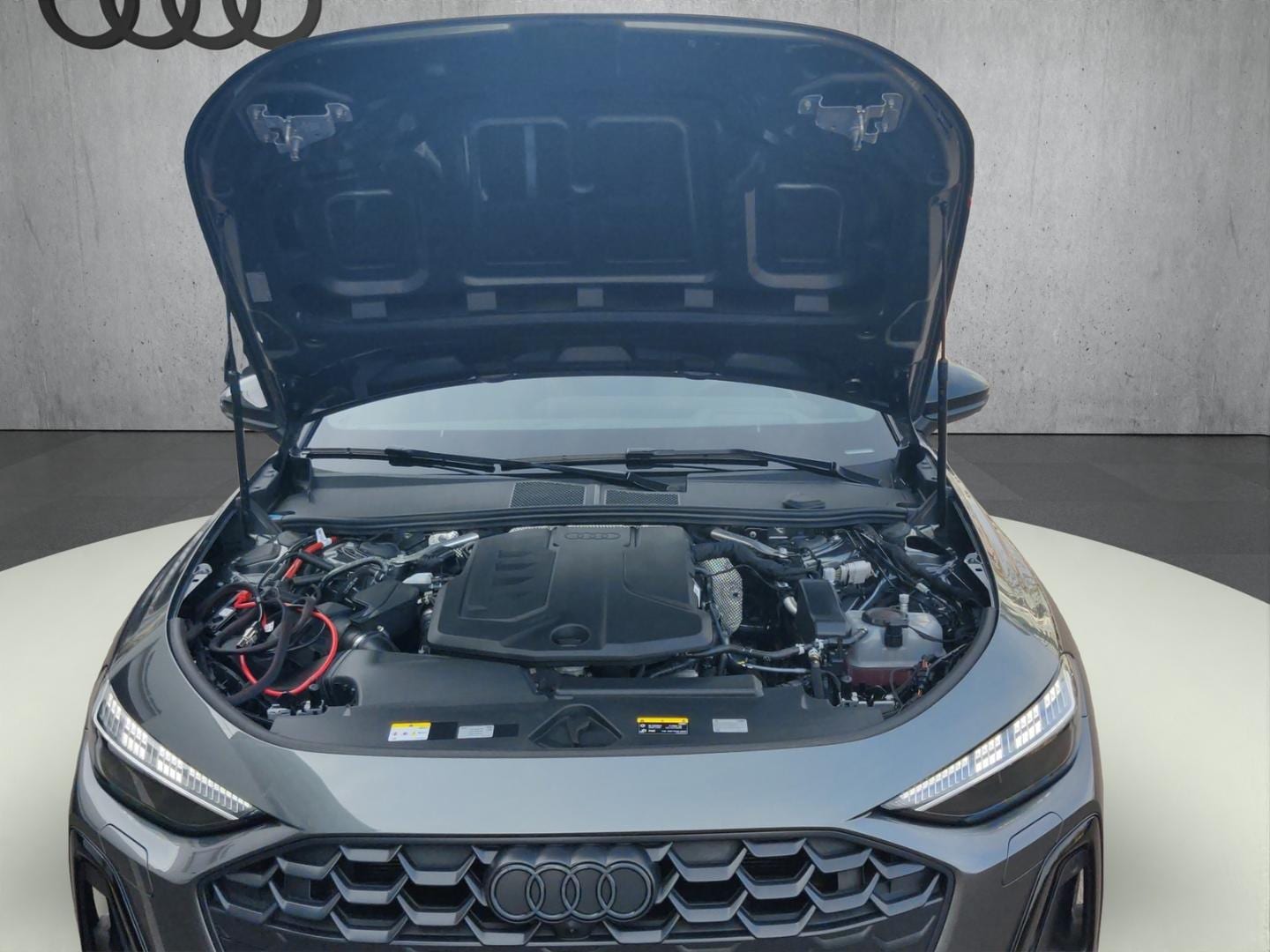 Bild über Audi A5 Avant TFSI quattro S tronic - für weitere Informationen kontaktieren Sie den Audi Partner