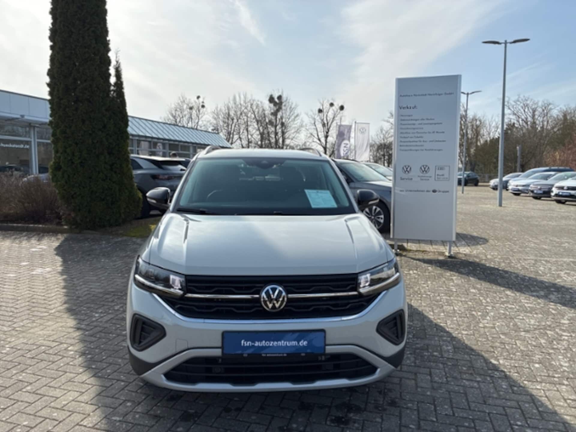 Volkswagen T-Cross Life