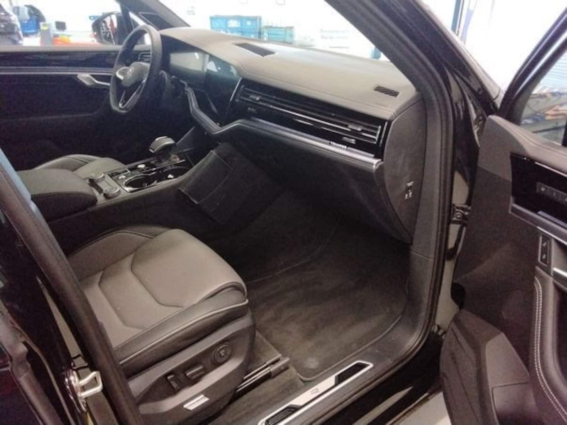 Volkswagen Touareg R-Line