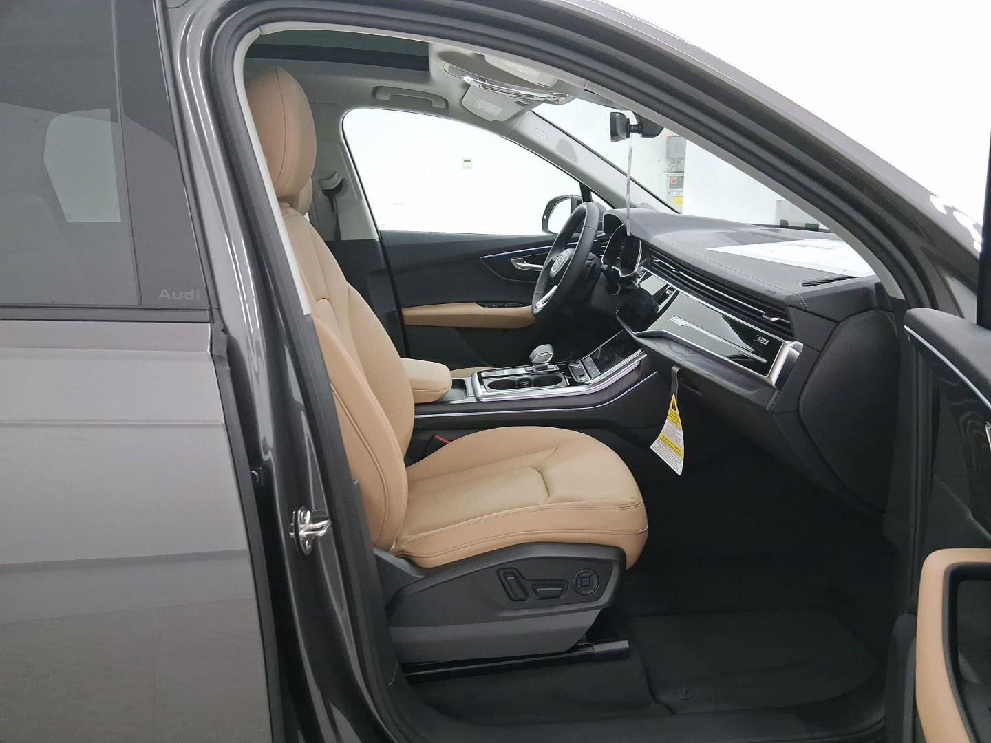 2026 Audi Q7 Premium - Photo 31
