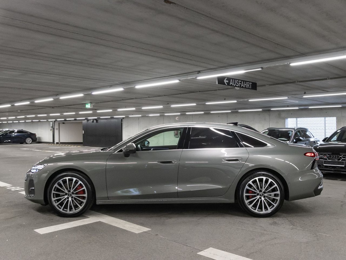 Bild über Audi A6 Limousine TDI quattro 150 kW S tronic - für weitere Informationen kontaktieren Sie den Audi Partner