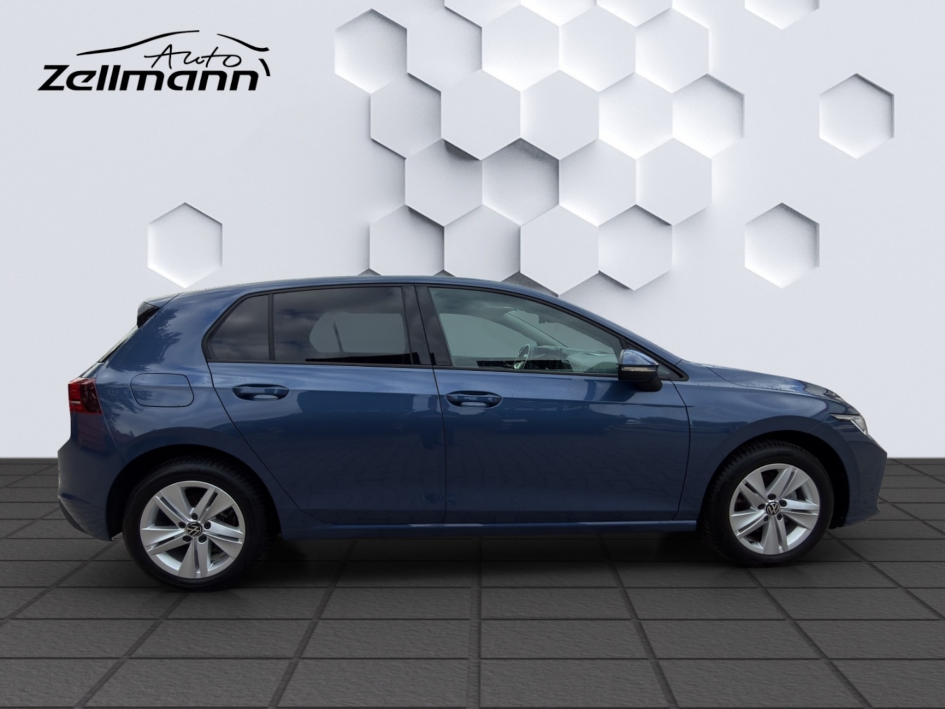 Volkswagen Golf Life