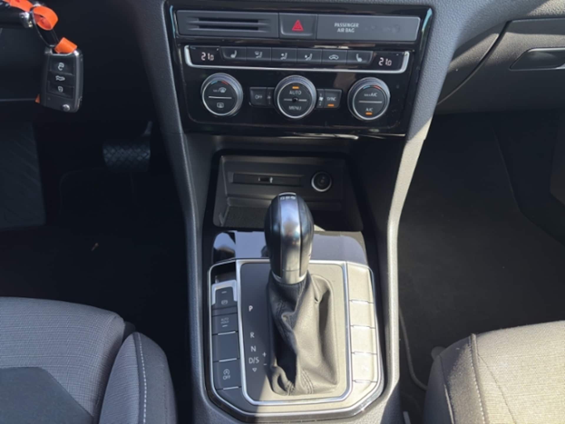 Volkswagen Golf Sportsvan Highline