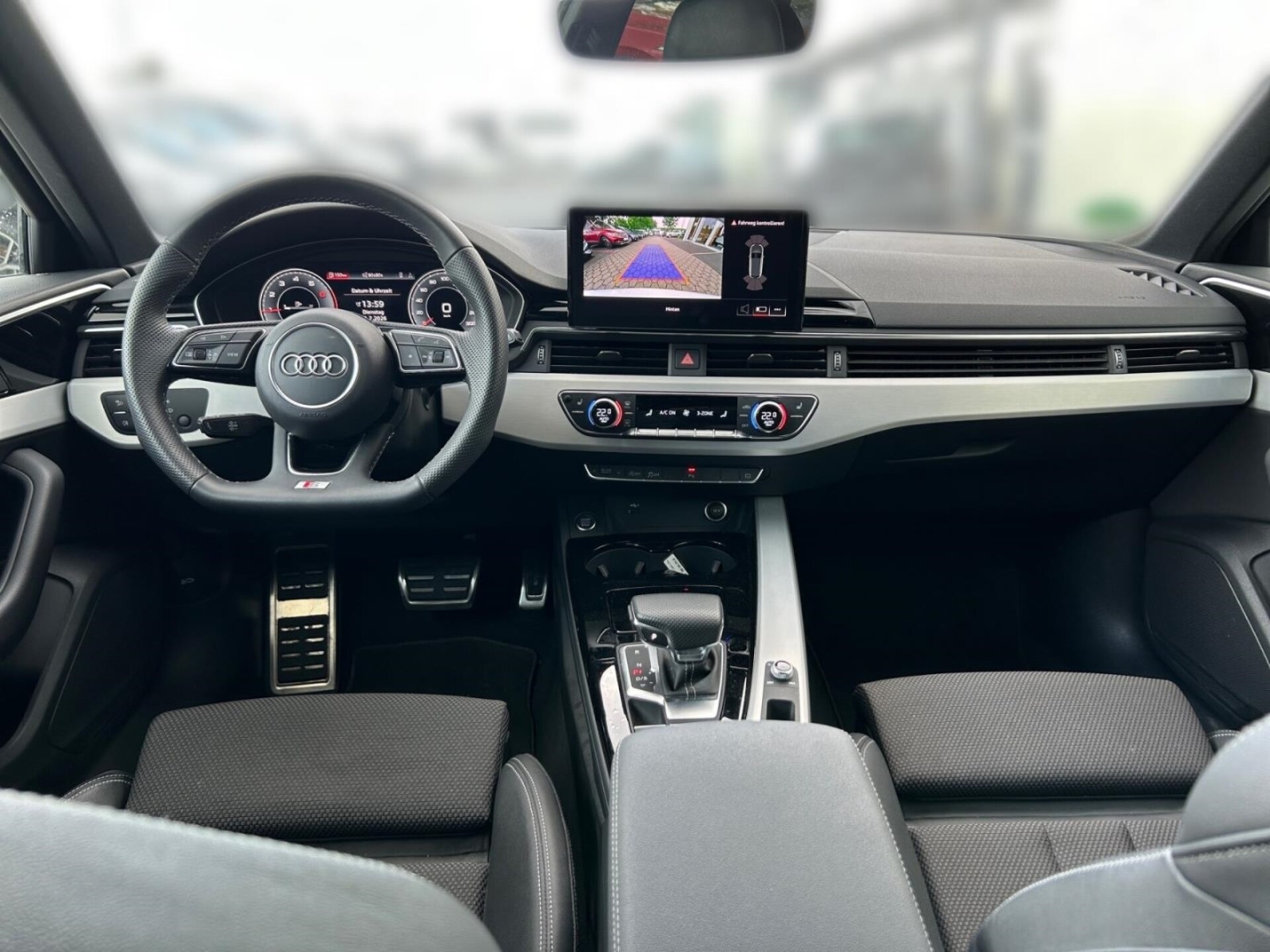 Audi A4 Avant Advanced