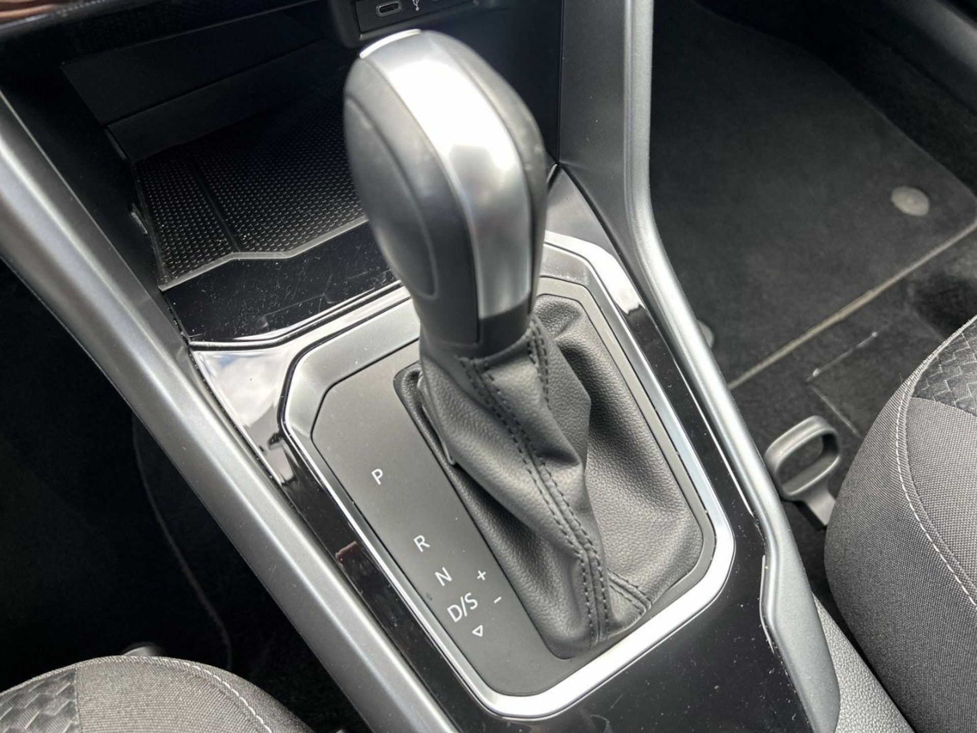 Volkswagen T-Roc Active