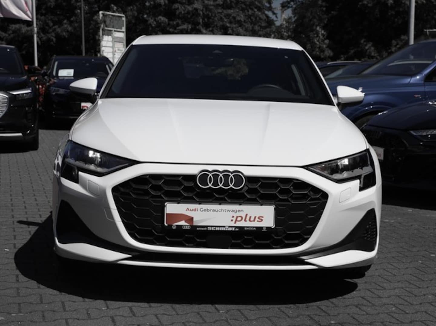 Bild über Audi A3 Sportback 35 TDI S tronic - für weitere Informationen kontaktieren Sie den Audi Partner