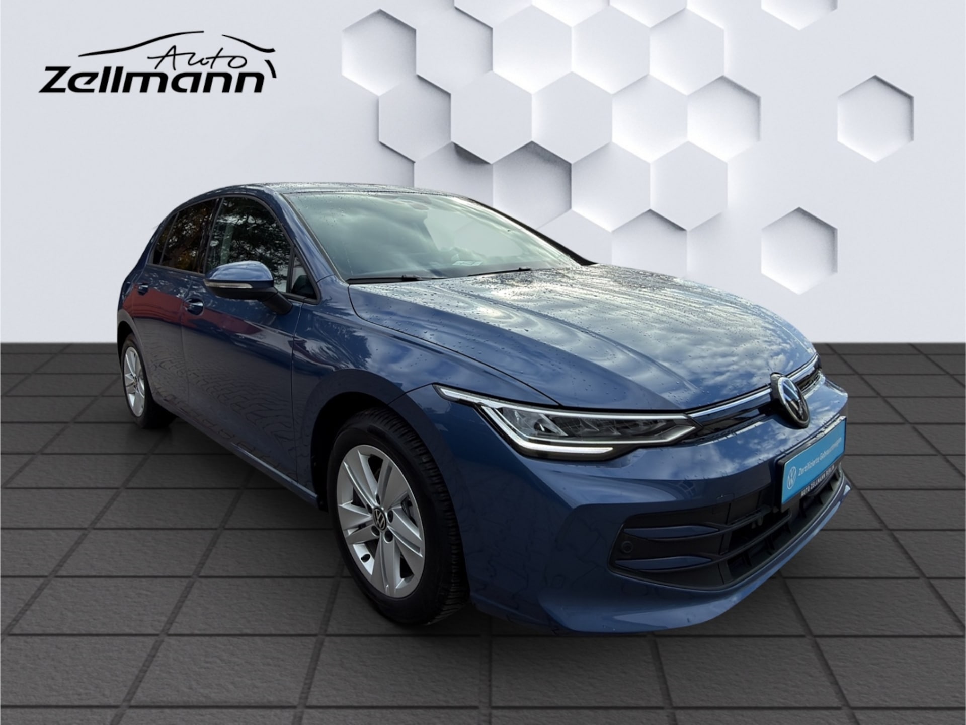 Volkswagen Golf Life