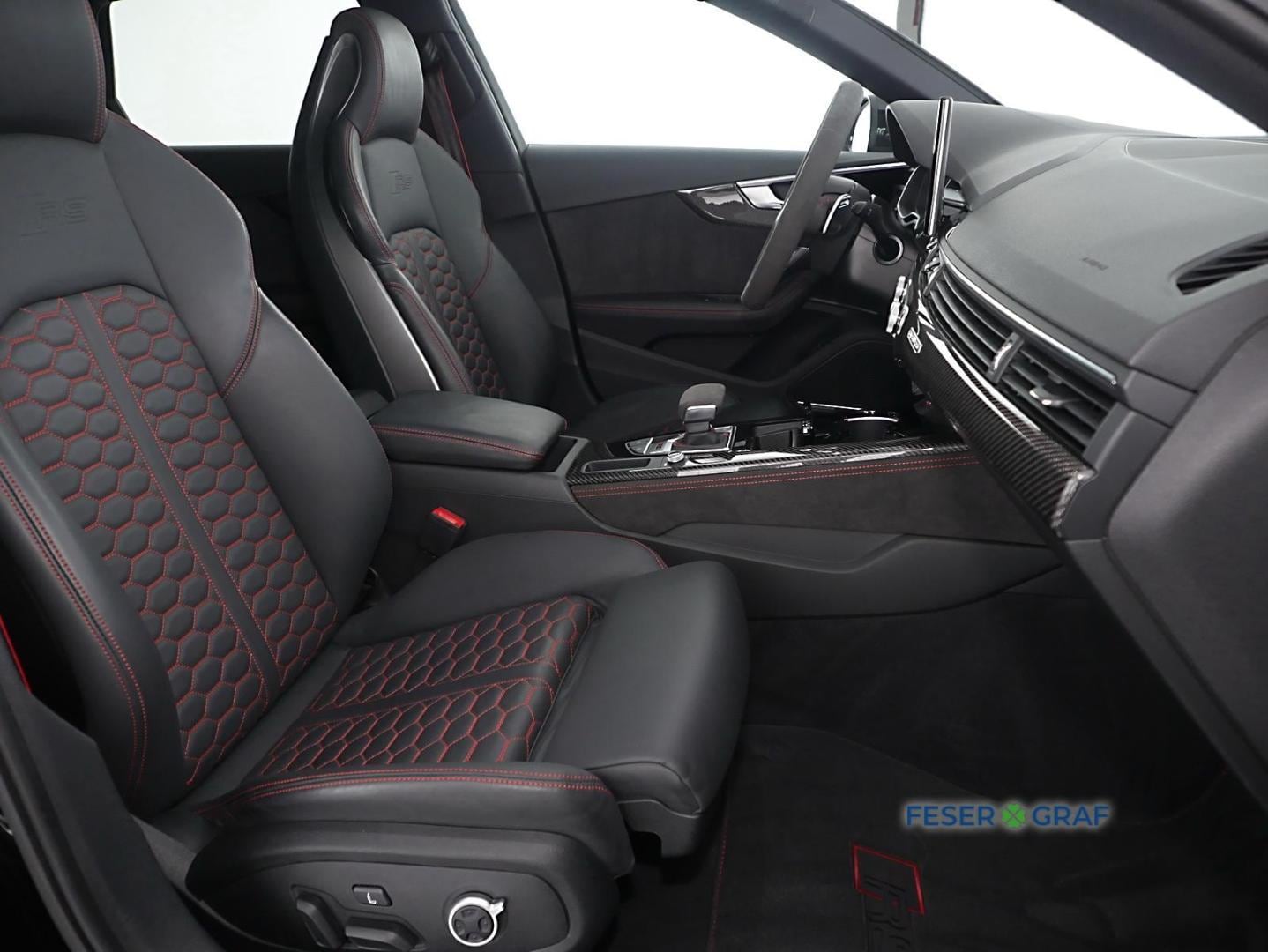 Image about Audi RS 4 Avant TFSI quattro tiptronic