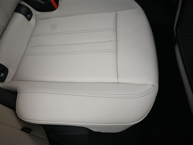 2025 Audi Q5 Premium - Photo 16
