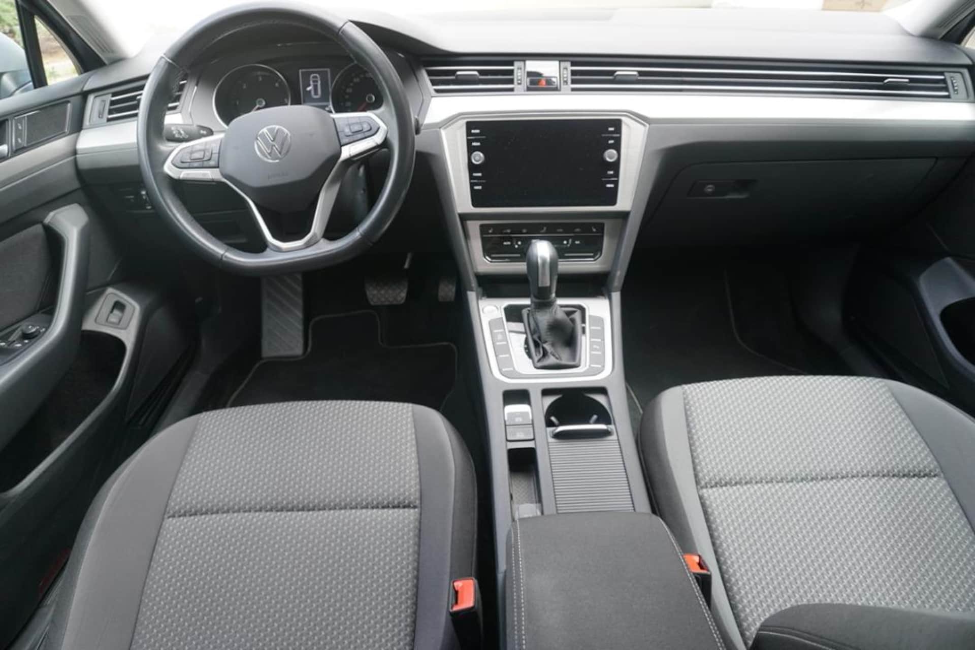 Volkswagen Passat Variant Conceptline
