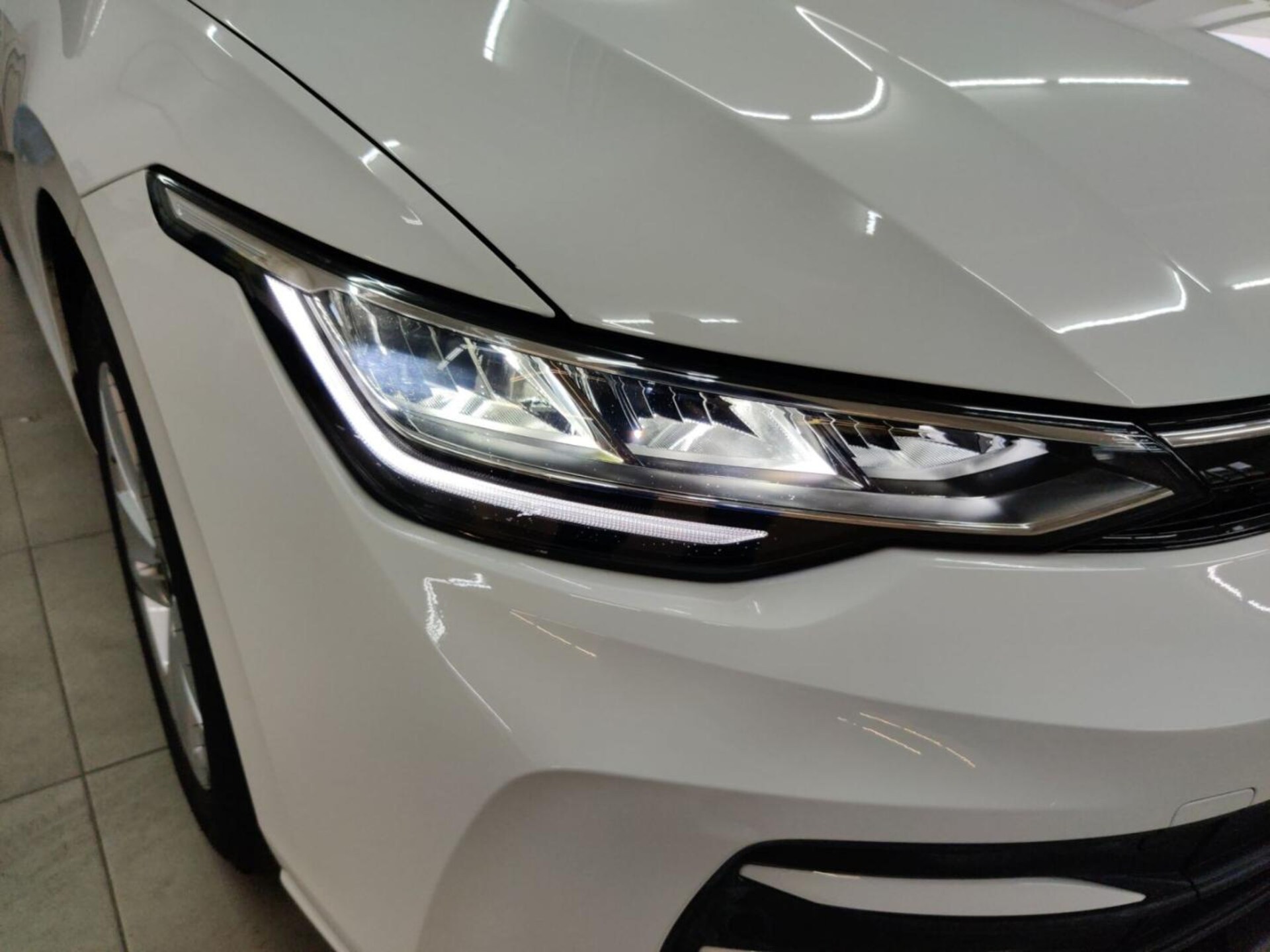 Volkswagen Golf Life