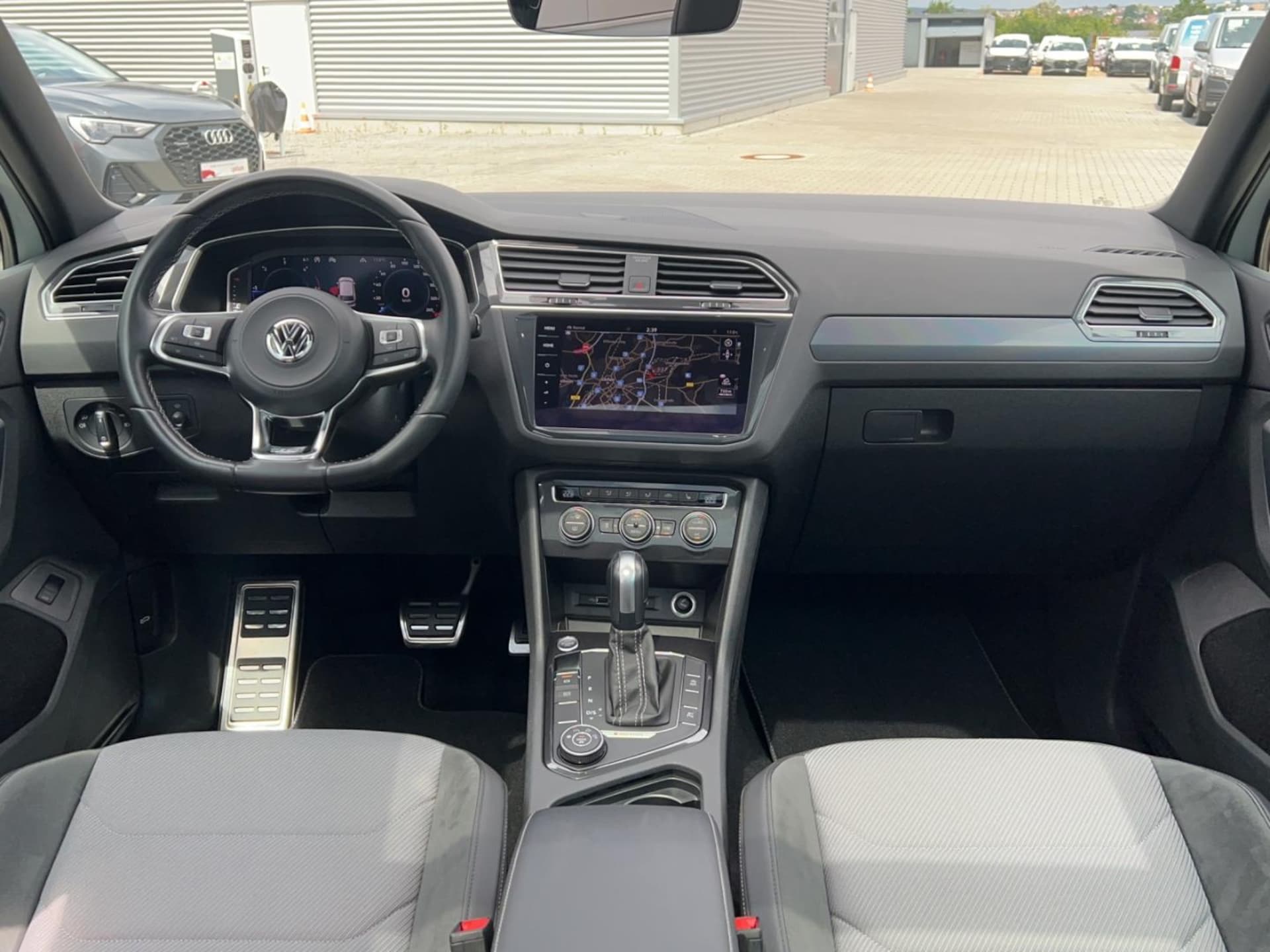 Volkswagen Tiguan R-Line