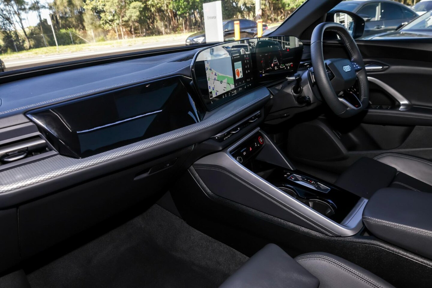 Image about Audi SQ5 SUV TFSI 270 kW edition one