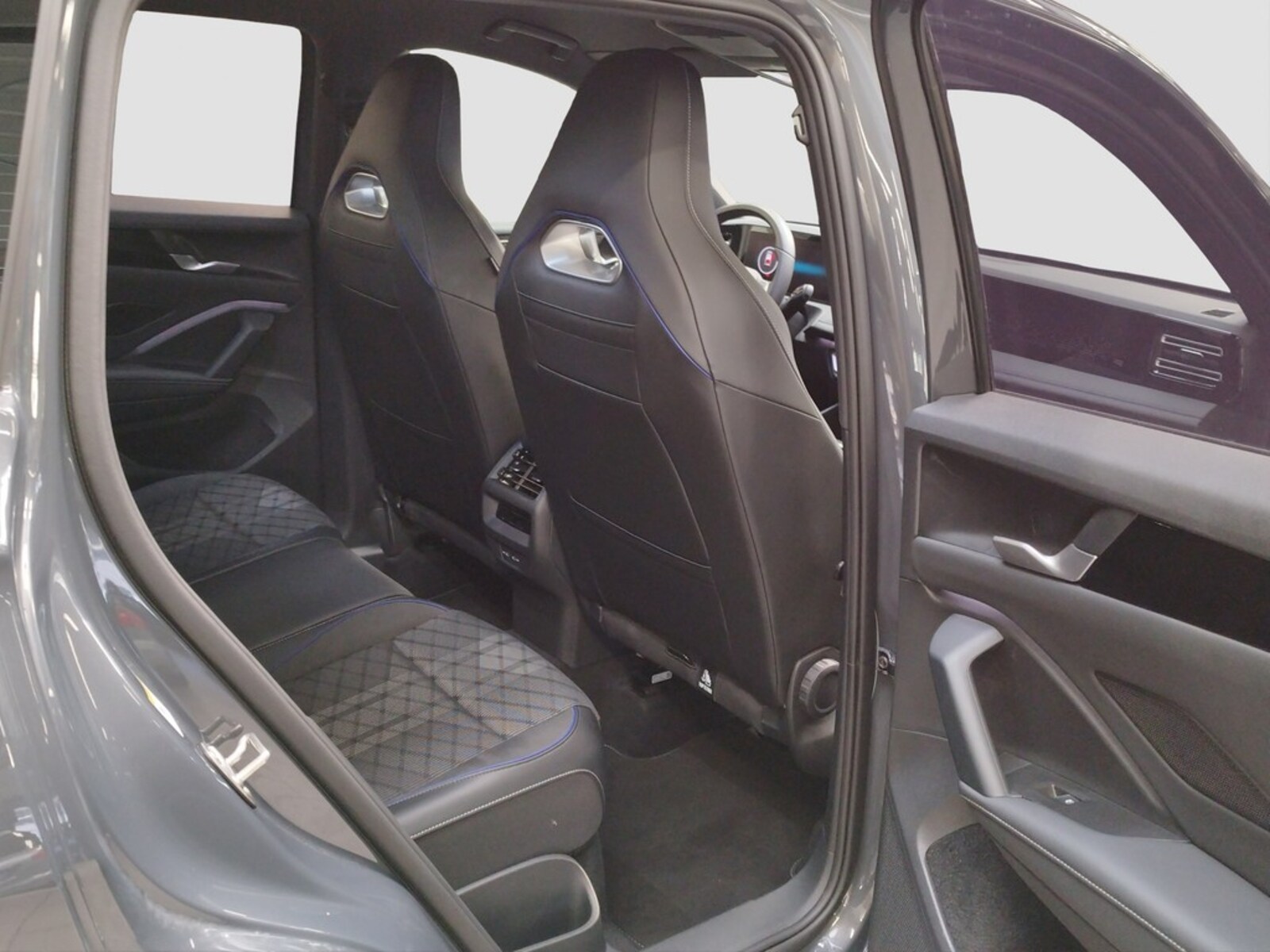 Volkswagen Tiguan – Bild 10