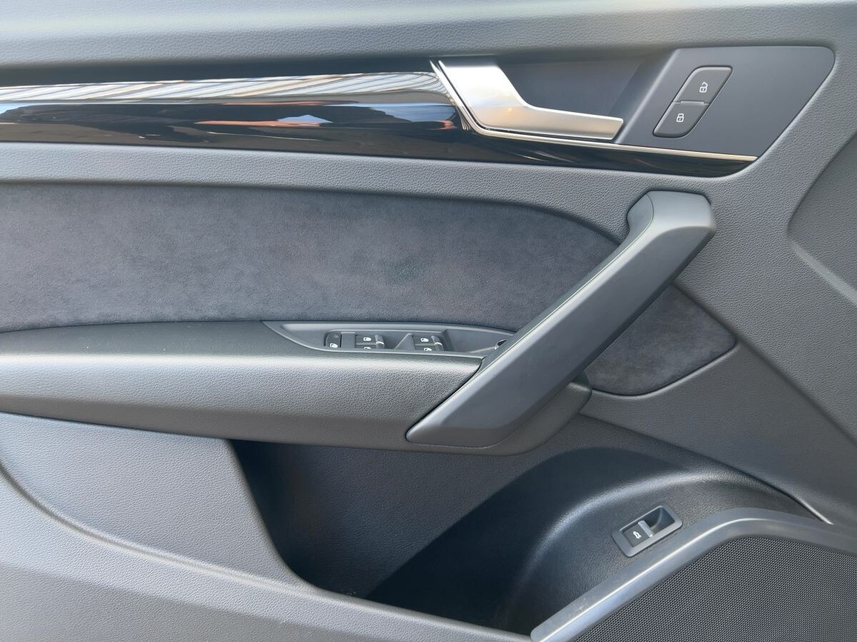 Image about Audi SQ5 TDI tiptronic