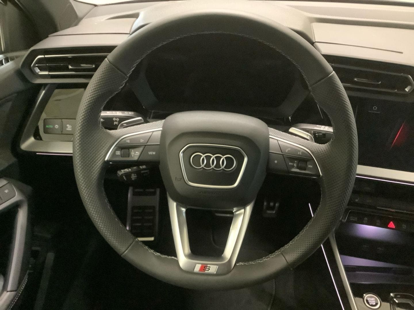 Bild über Audi A3 allstreet 35 TFSI S tronic - für weitere Informationen kontaktieren Sie den Audi Partner