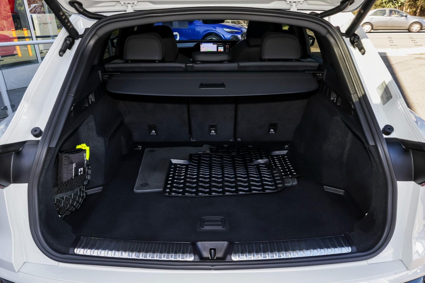 Image about Audi SQ5 SUV TFSI 270 kW edition one