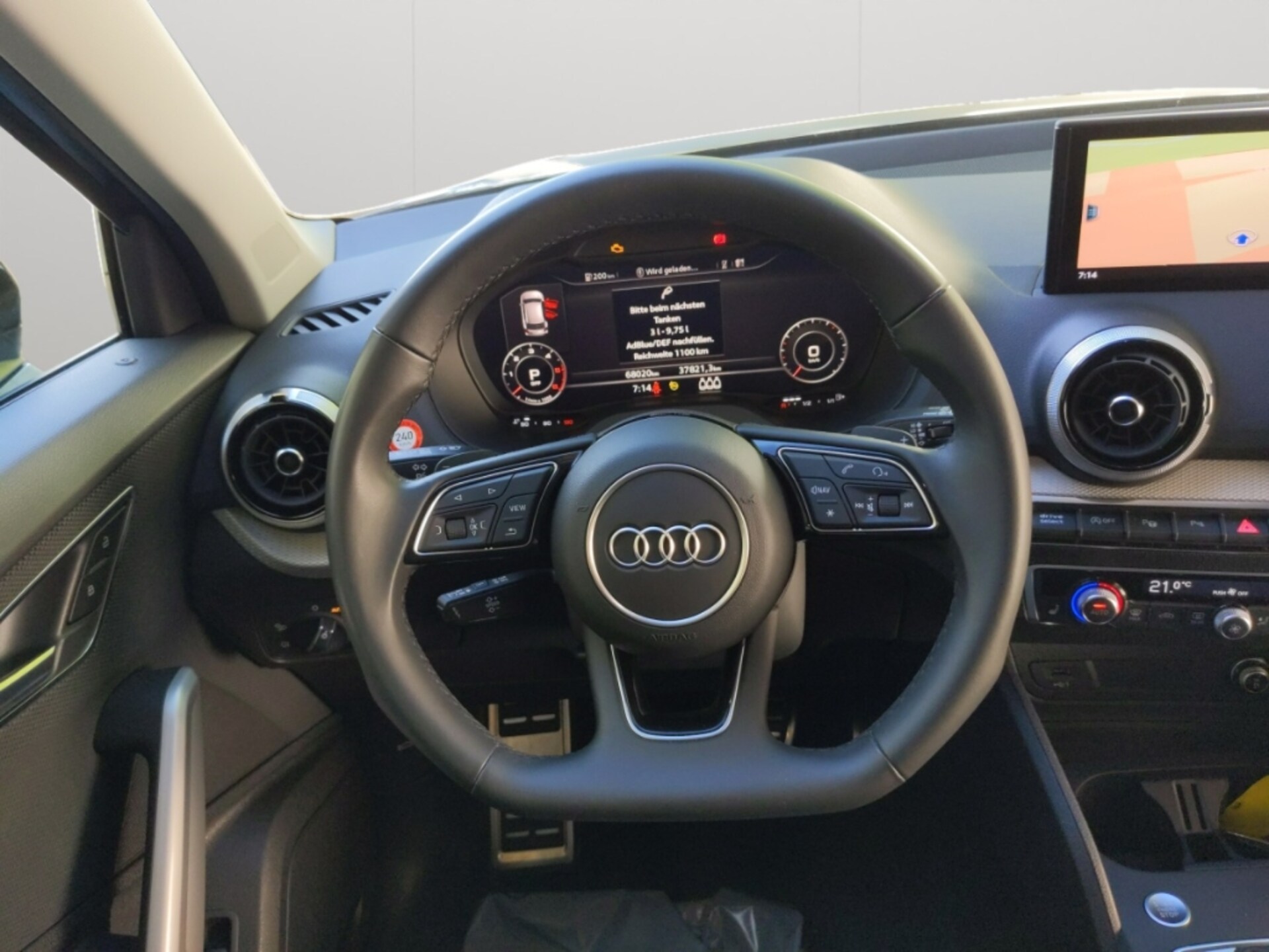 Audi Q2 S line