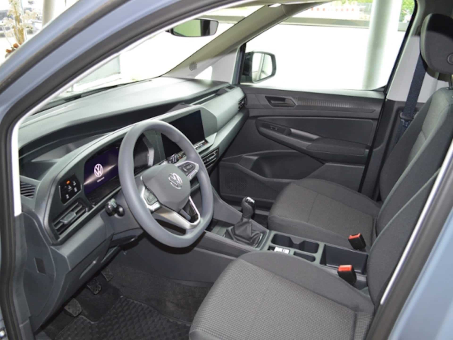 Volkswagen Caddy Maxi Basis-Modell