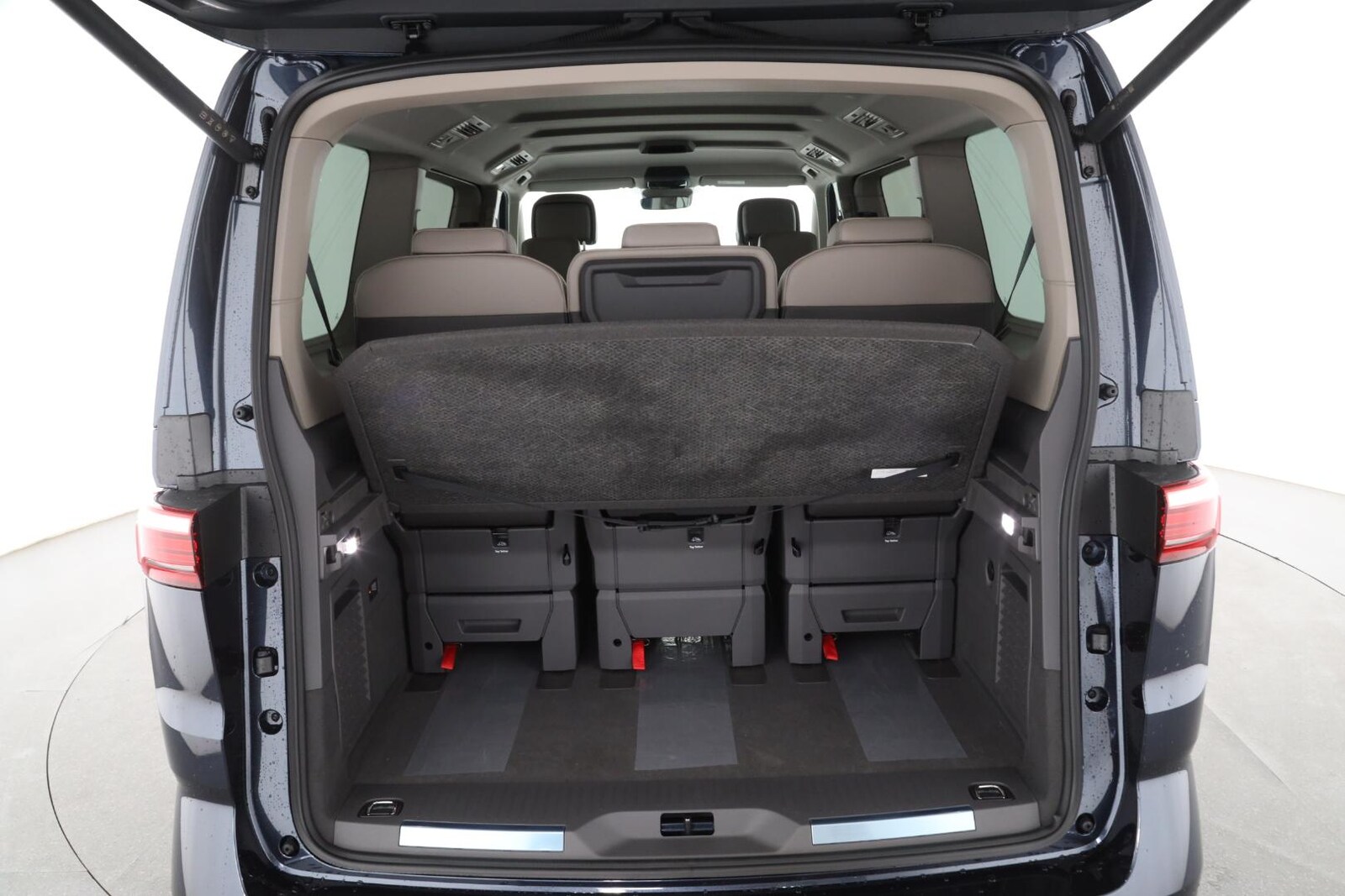 Volkswagen Multivan Langversion – Bild 10