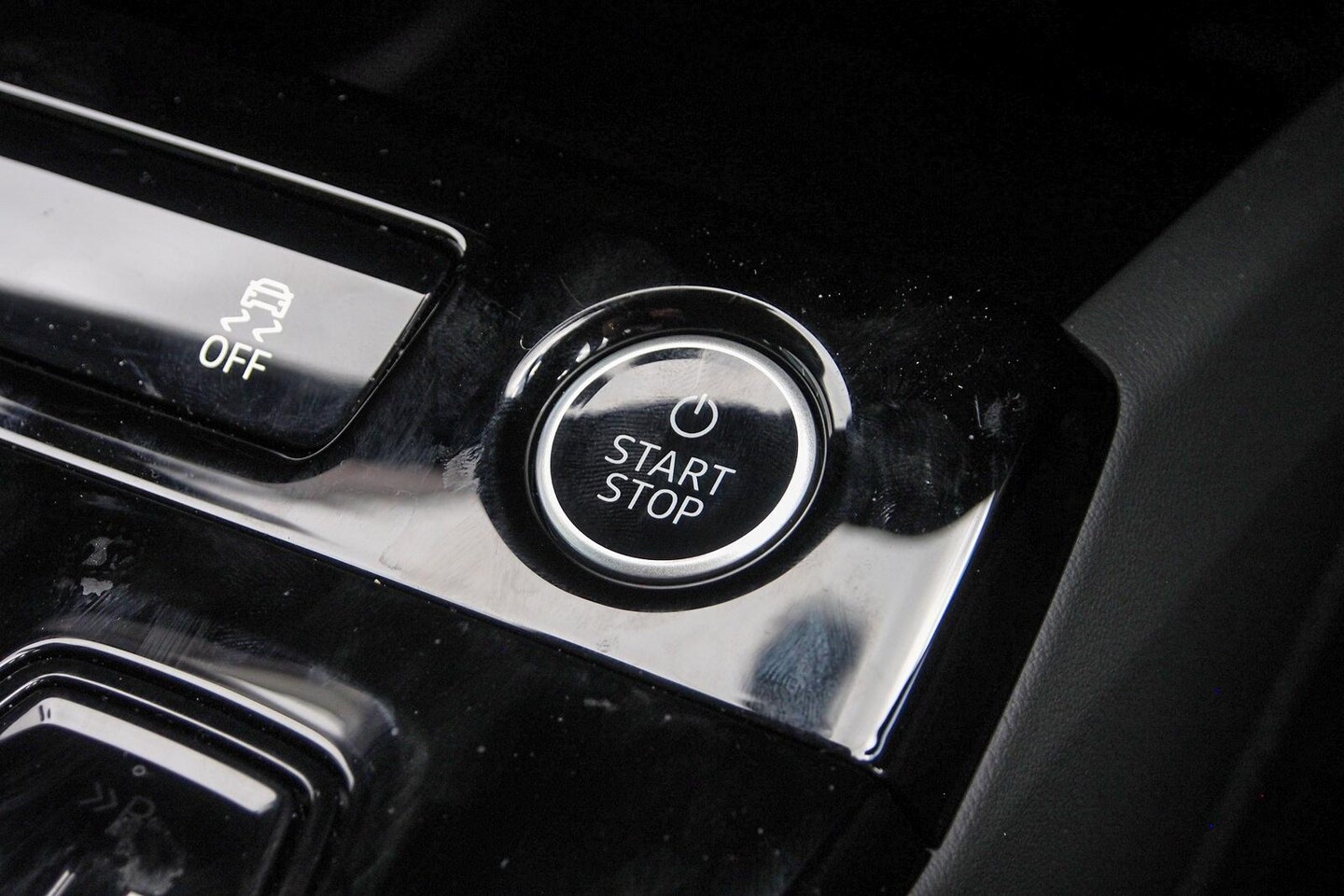 Image about Audi Q6 SUV e-tron e-tron