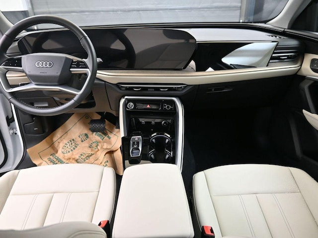 2025 Audi Q5 Premium - Photo 18