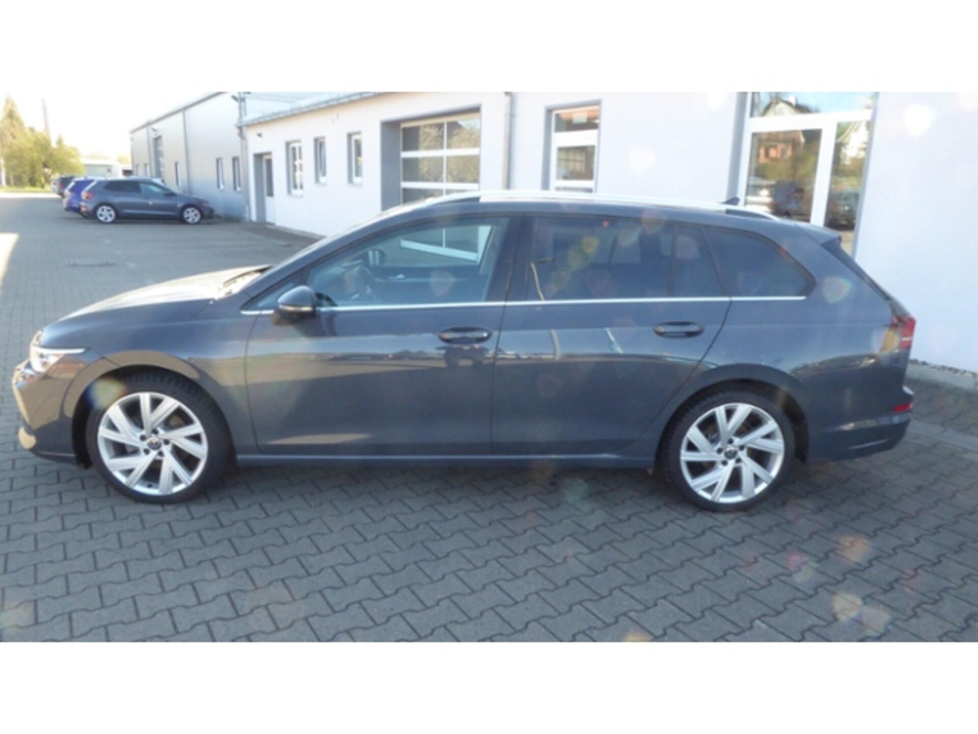 Volkswagen Golf Variant Style
