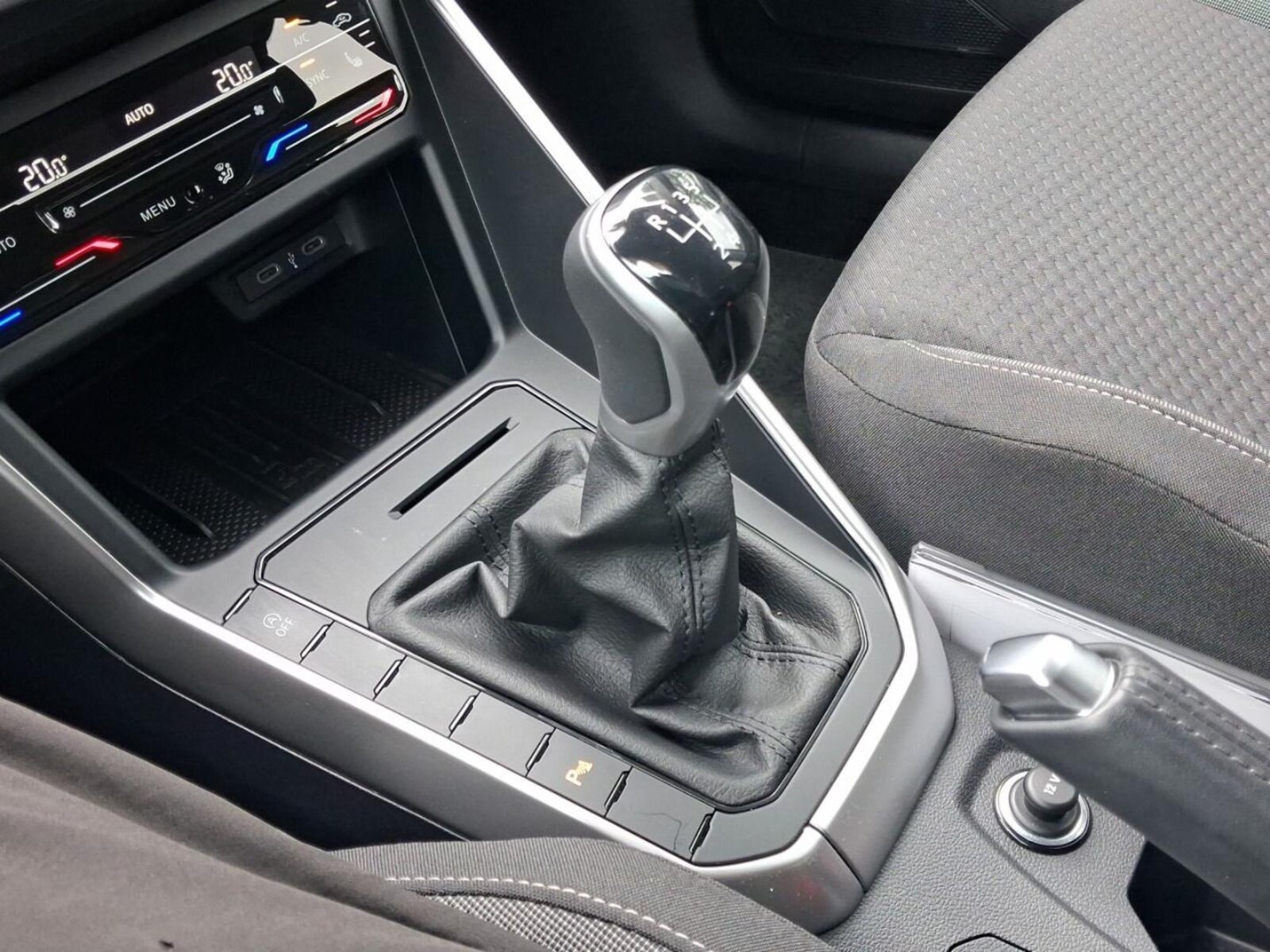 Volkswagen Polo – Bild 11