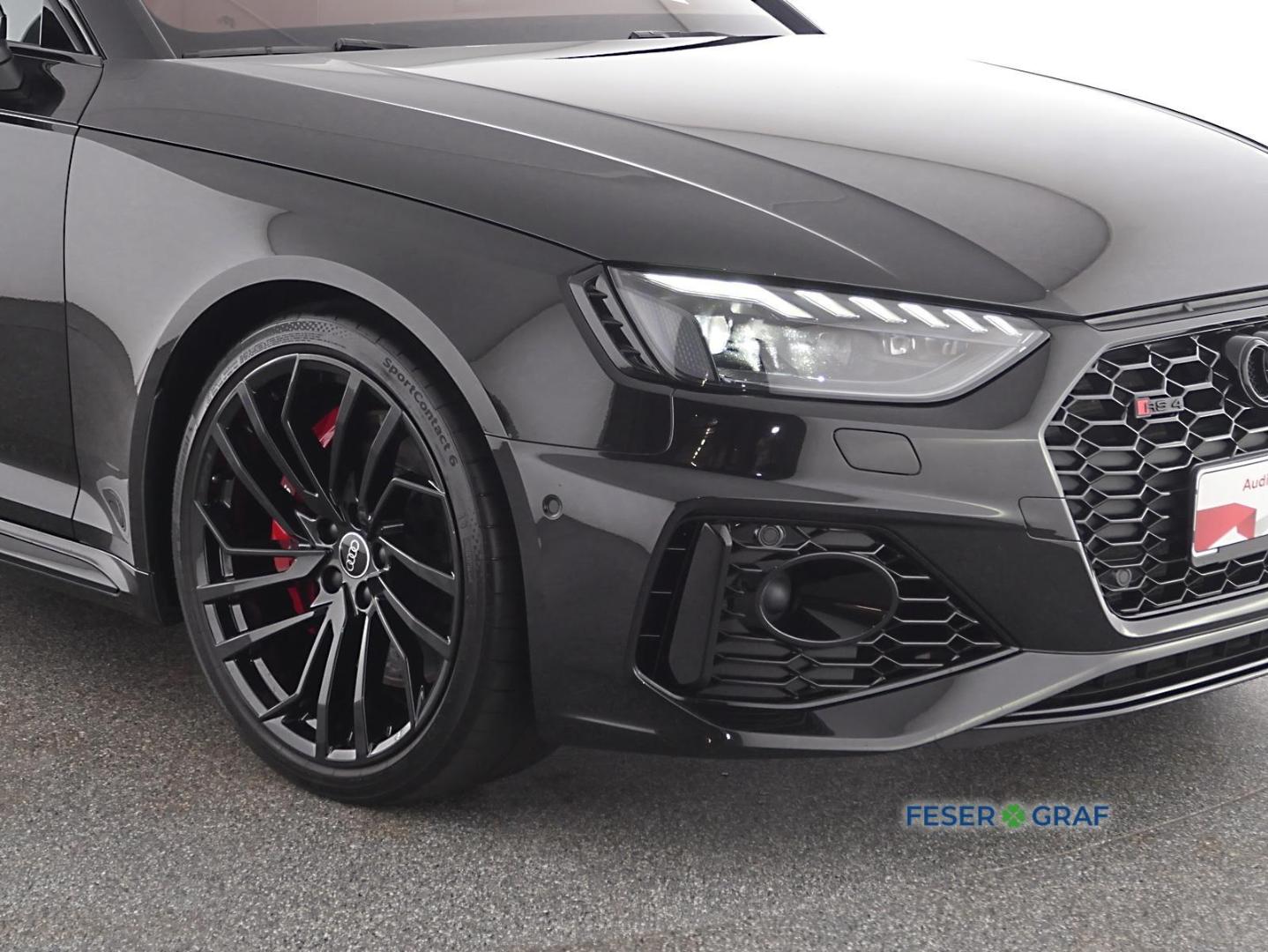 Image about Audi RS 4 Avant TFSI quattro tiptronic