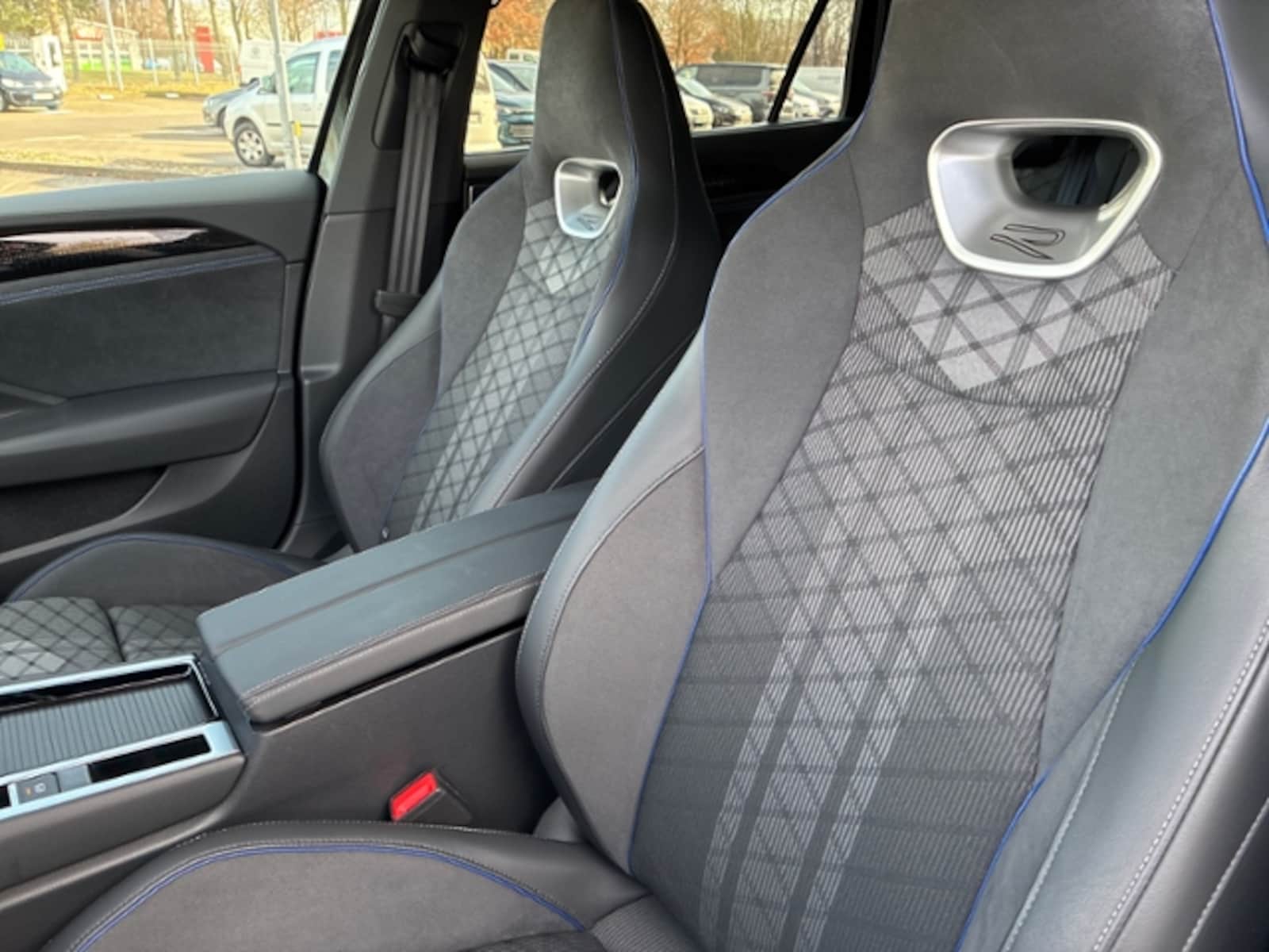 Volkswagen Passat – Bild 7