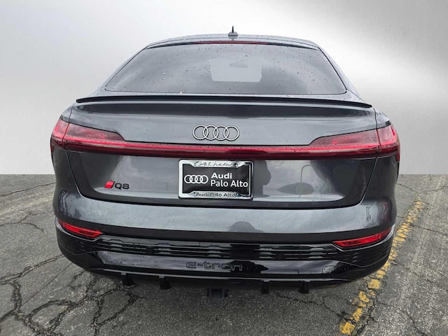 2024 Audi Q8 e-tron