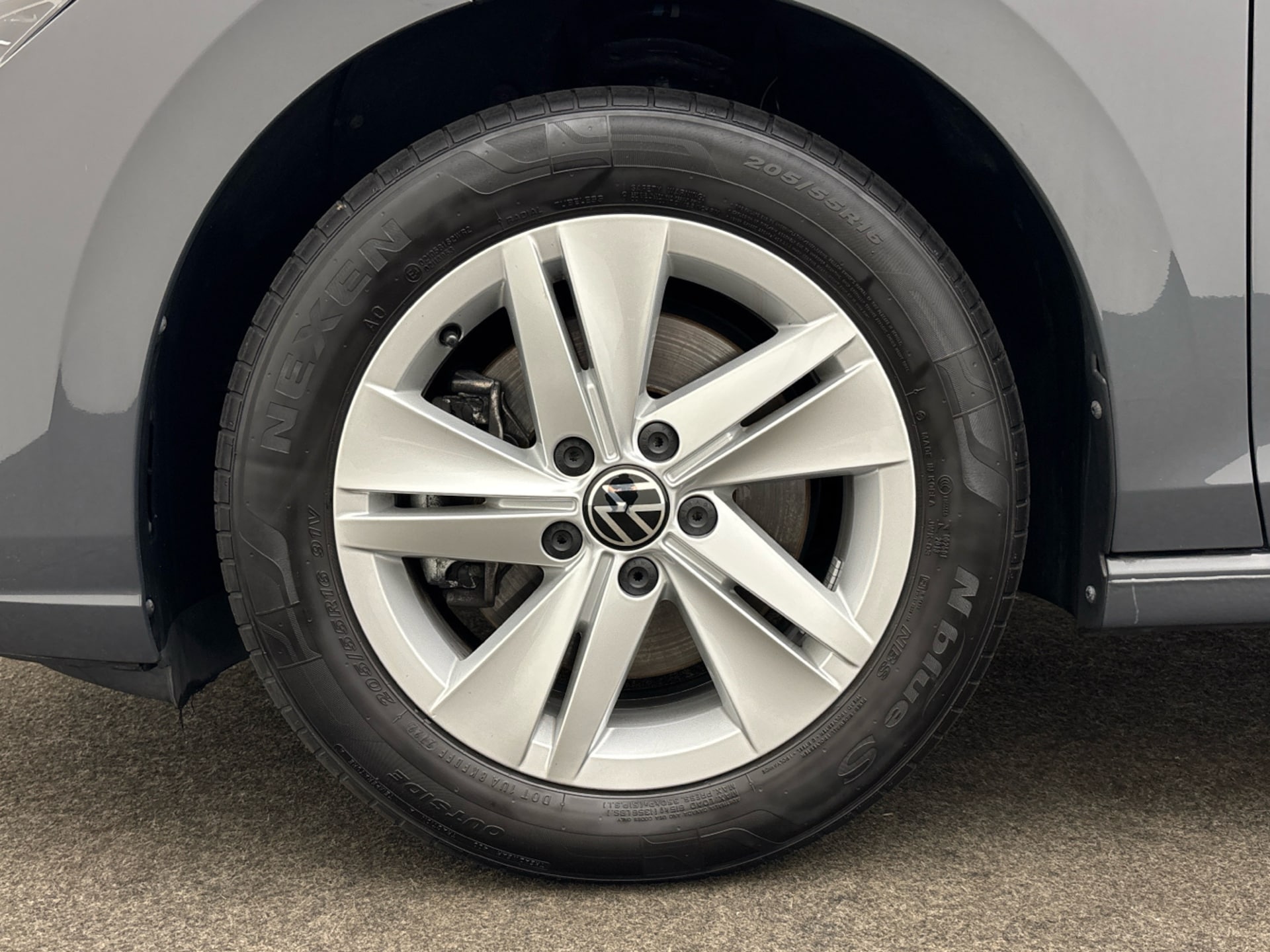 Volkswagen Golf Variant Life
