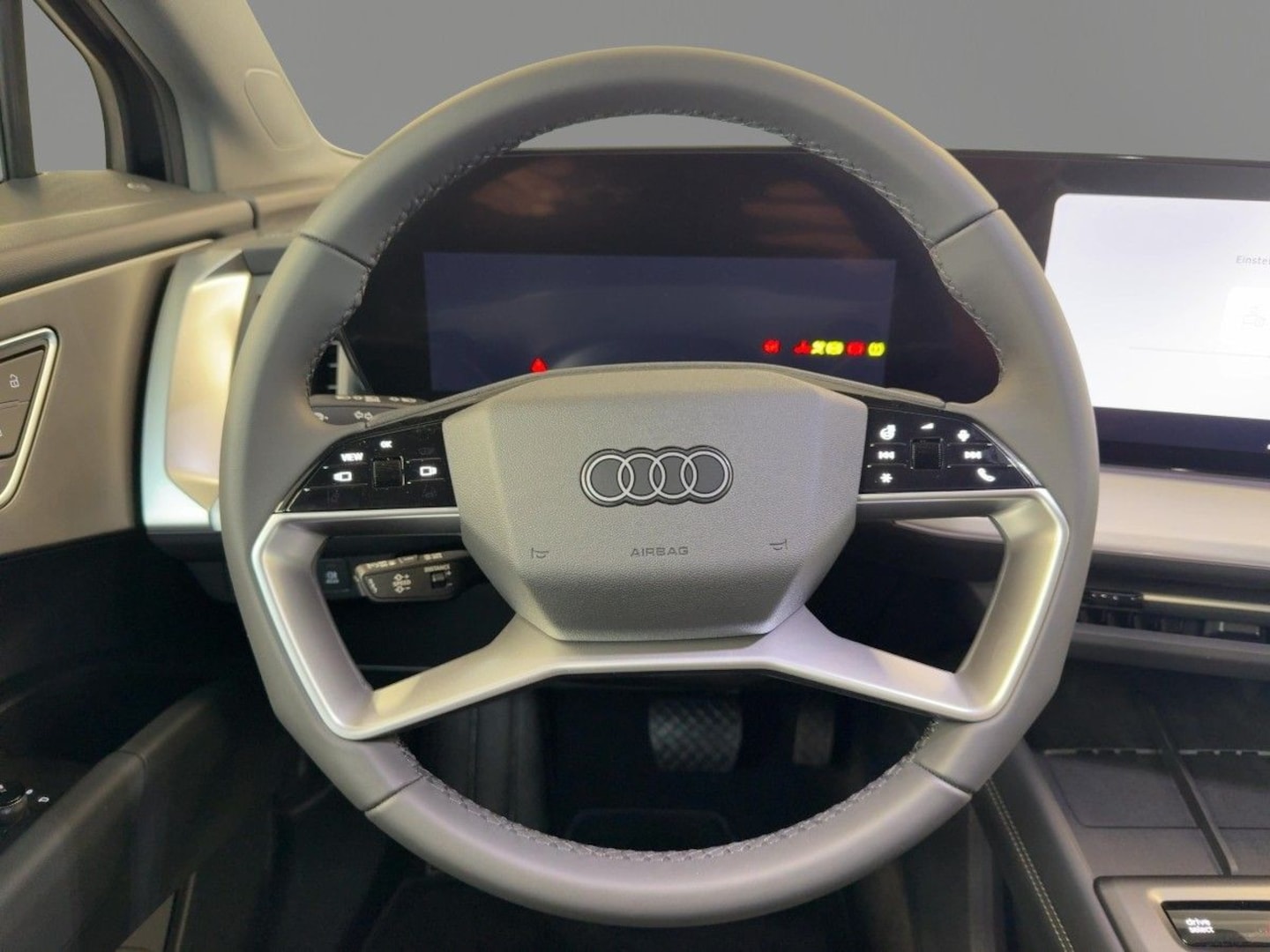 Bild über Audi Q4 SUV e-tron e-tron 150 kW - für weitere Informationen kontaktieren Sie den Audi Partner