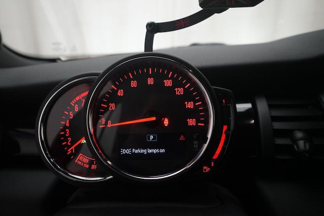 2019 MINI