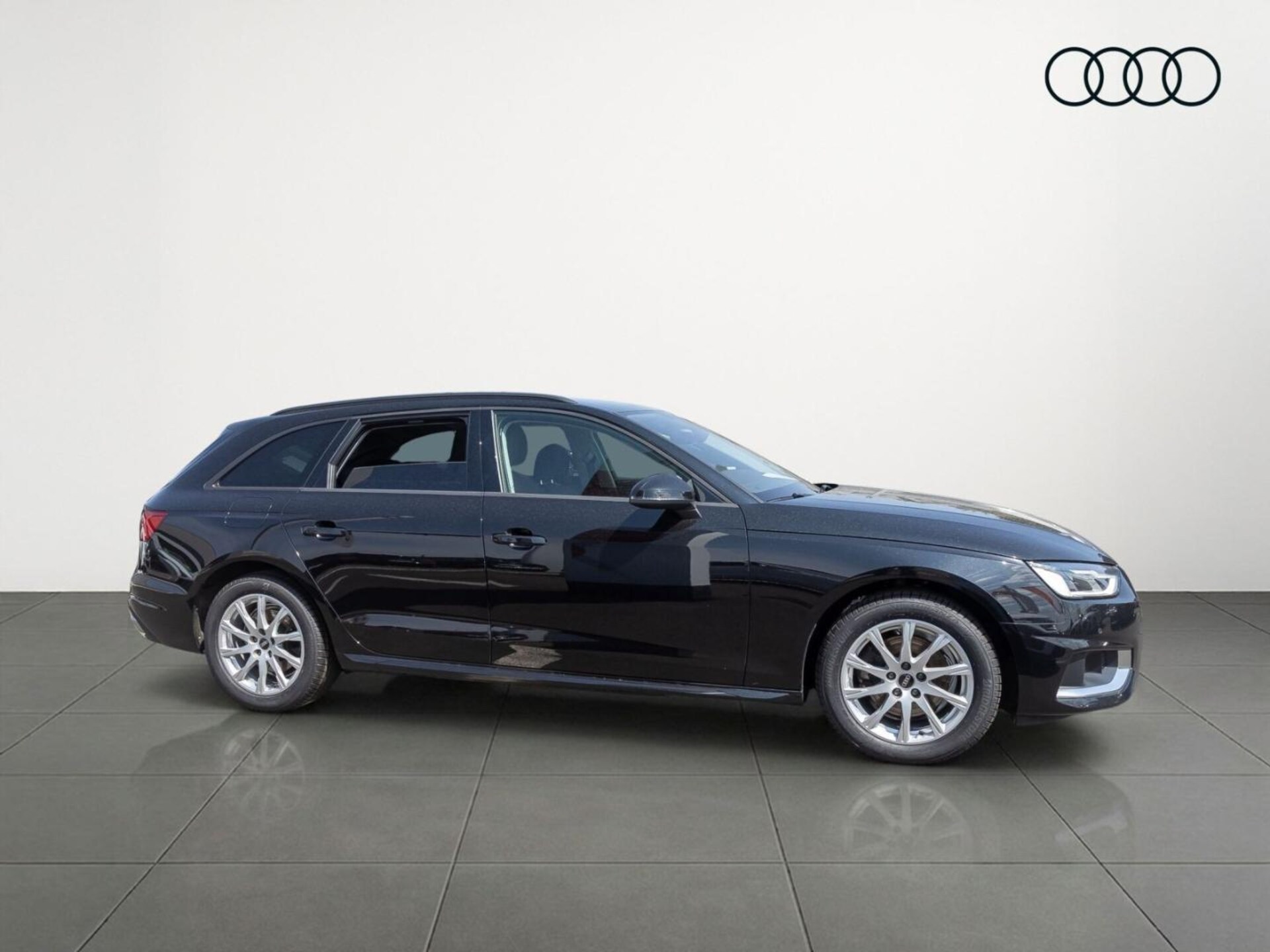 Audi A4 Avant Advanced