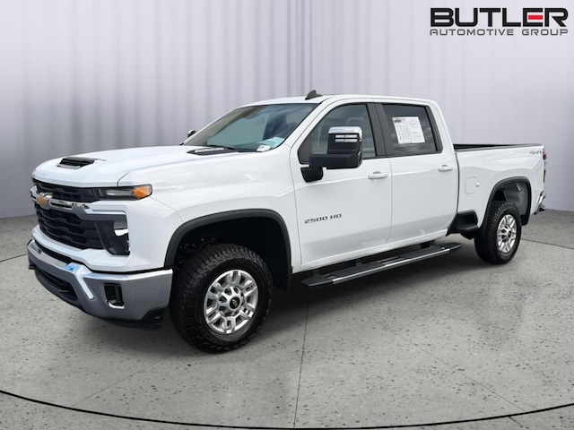 2025 Chevrolet Silverado