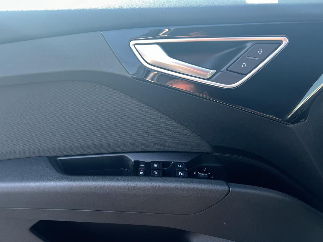 Image about Audi Q4 e-tron 40 e-tron