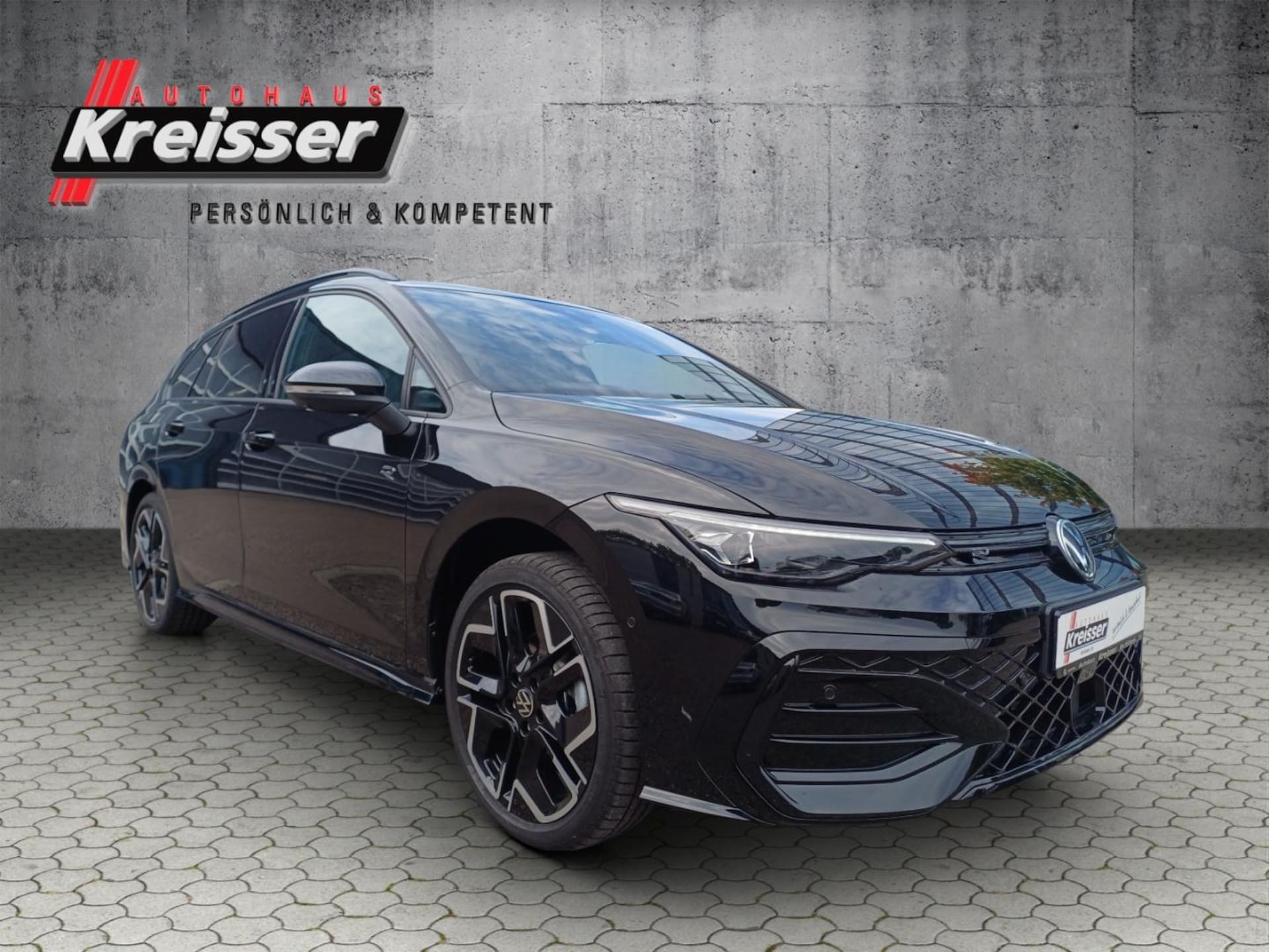 Volkswagen Golf Variant R-Line