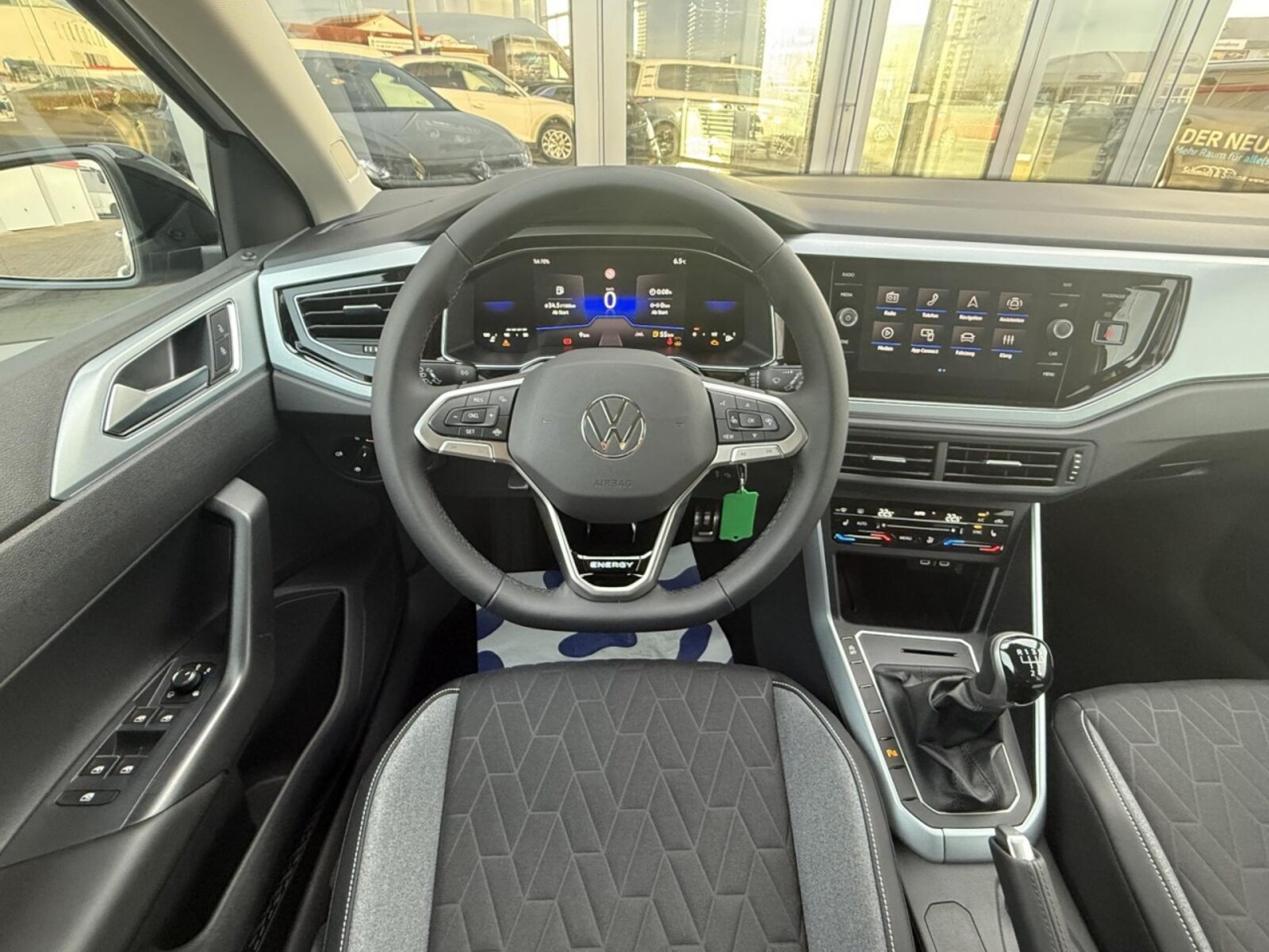 Volkswagen Polo – Bild 8
