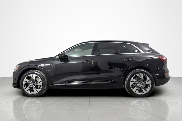 2023 Audi e-tron