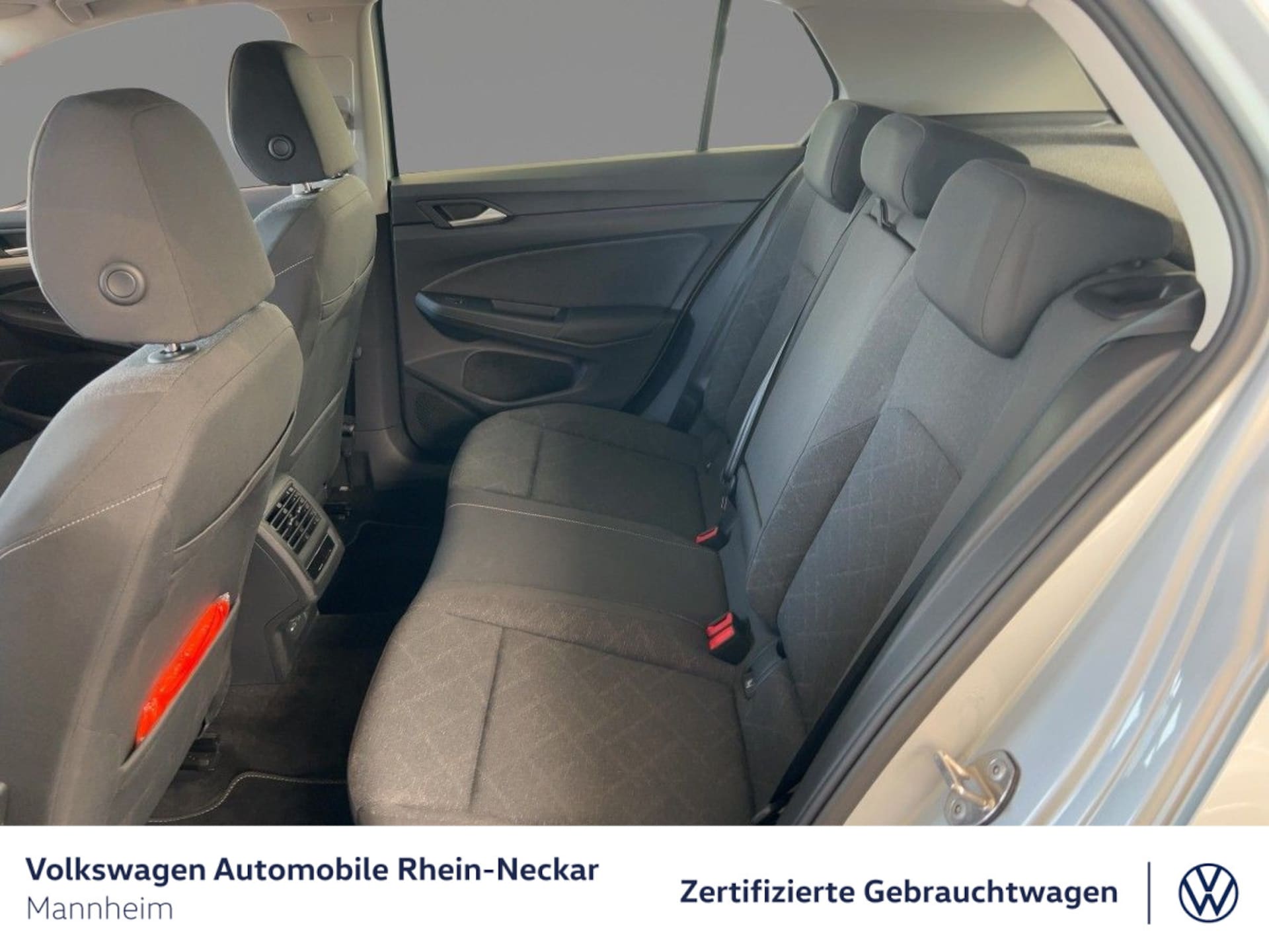 Volkswagen Golf Life