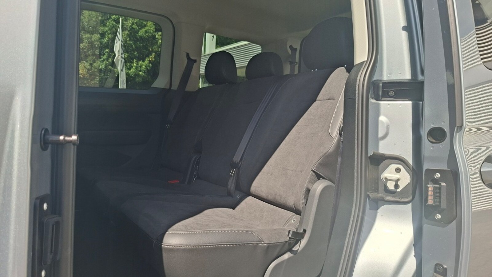 Volkswagen Caddy – Bild 9