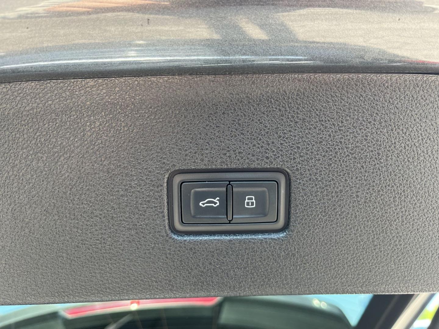 Image about Audi RS Q8 TFSI quattro tiptronic