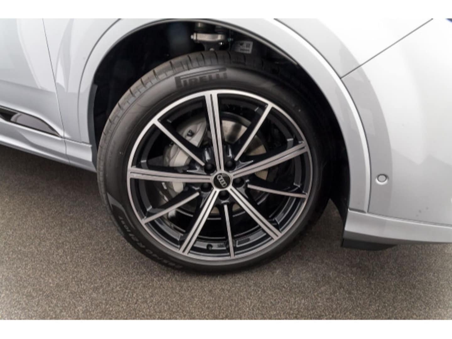 Bild über Audi Q7 SUV S line 50 TDI quattro tiptronic - für weitere Informationen kontaktieren Sie den Audi Partner