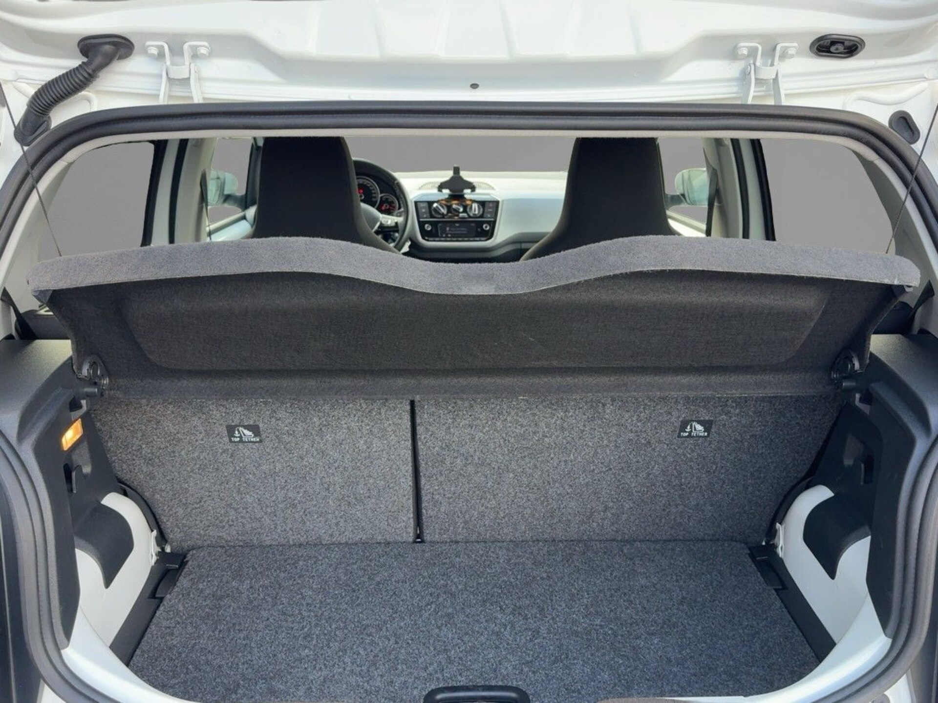 Volkswagen up! ACTIVE